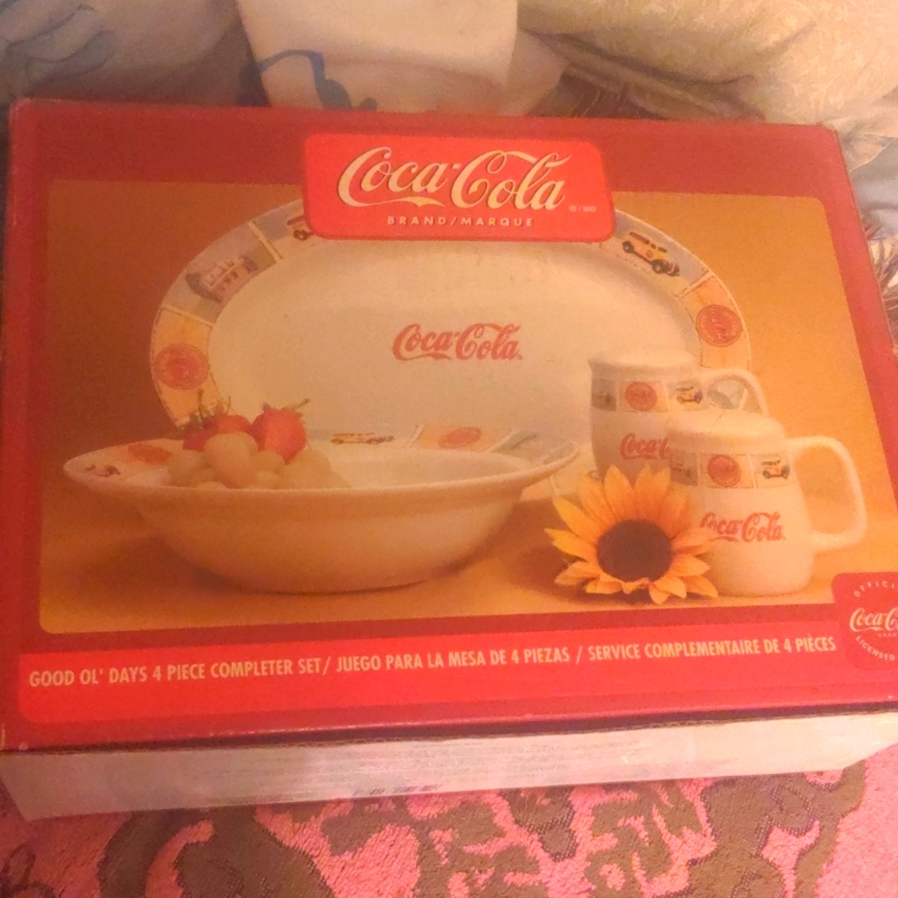 Vintage ORIGINAL Coca-Cola GOOD OL' DAYS 4 PIECE COMPLETER SET (NEW, IN BOX)